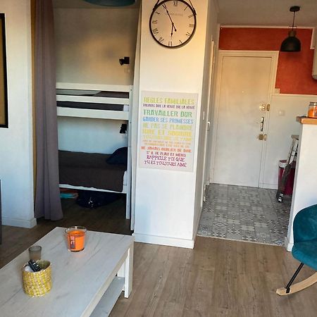 Superbe Studio A Canet En Roussillon Proche De La Plage Bagian luar foto